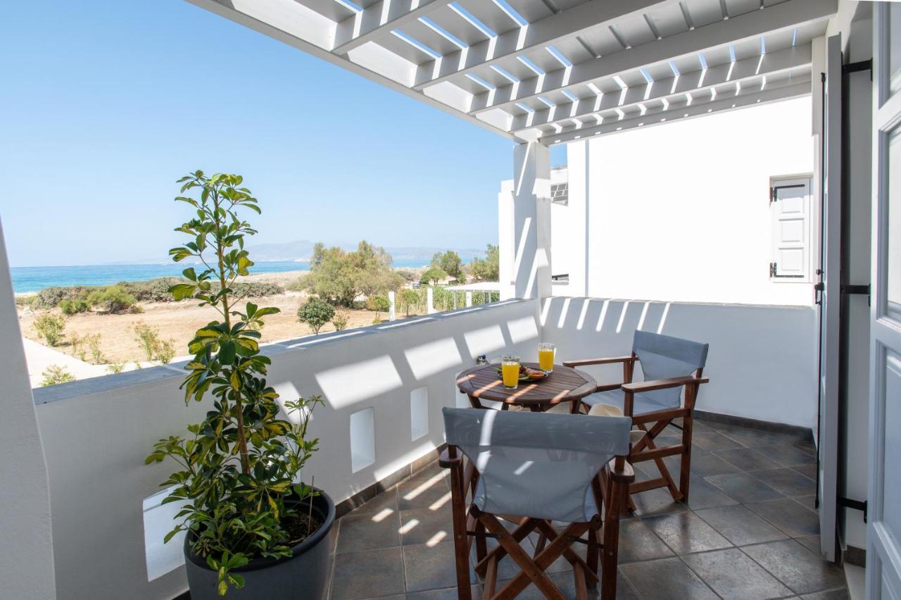 Sea Lilies Suites Pláka Exterior foto